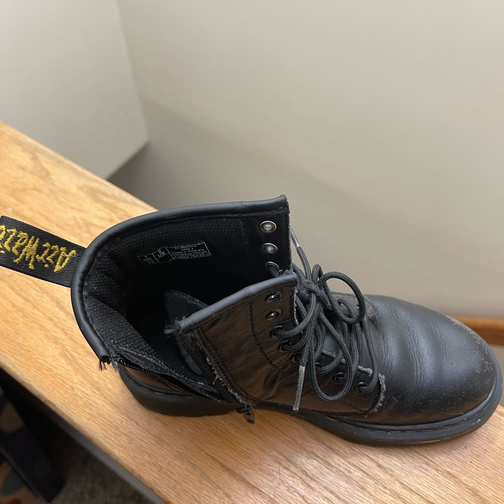 Kids Dr Martens